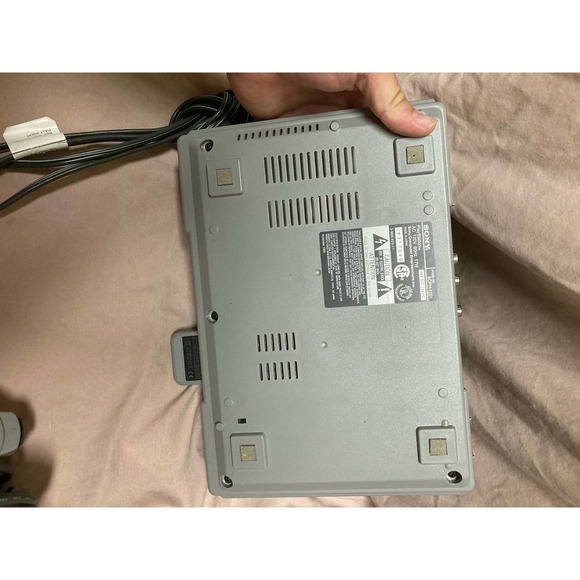 Sony PlayStation With One Controller Tested - Picture 2 of 3